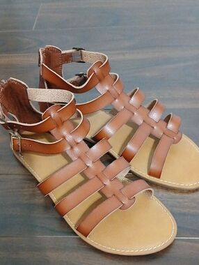 Amazon Essentials Brown Sandal Sole with Size 8½ Marking